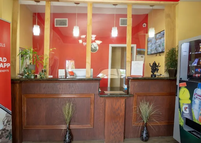 Top Hotels Close to St Thomas University Miami