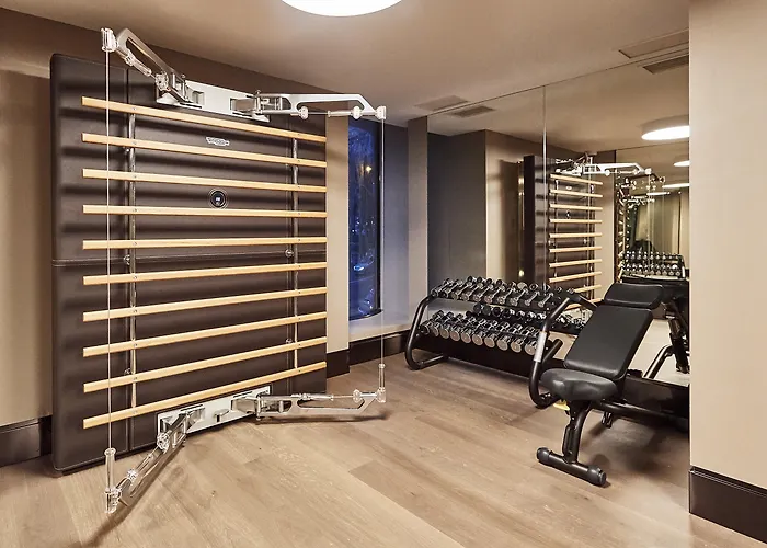 Best Place to Stay in Madrid Areas