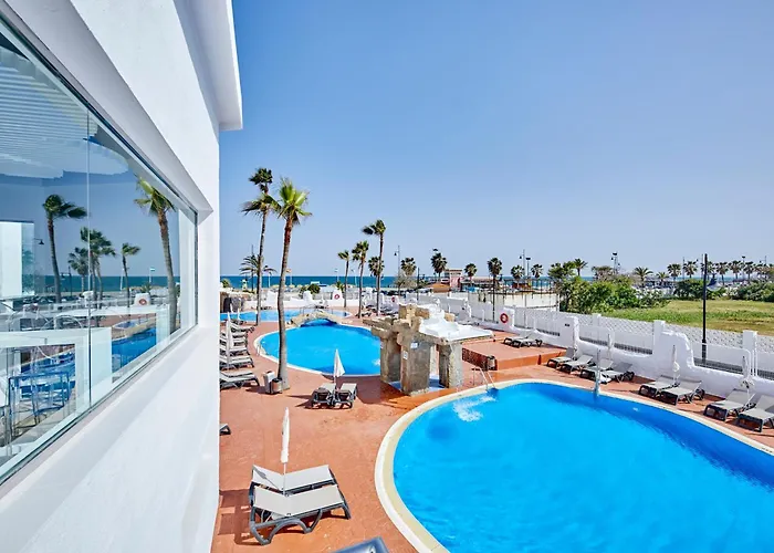 Top Torremolinos Beach Front Hotels for an Unforgettable Stay
