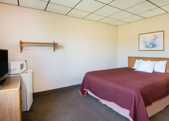 Best Hotels in Abilene KS
