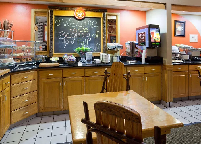 Top Hotels with Indoor Pools in Scenic Virginia