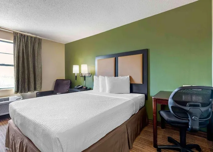Top Extended Stay Hotels in Richardson