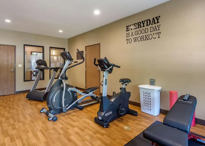 Top Ellsworth ME Hotels for Serene Getaways